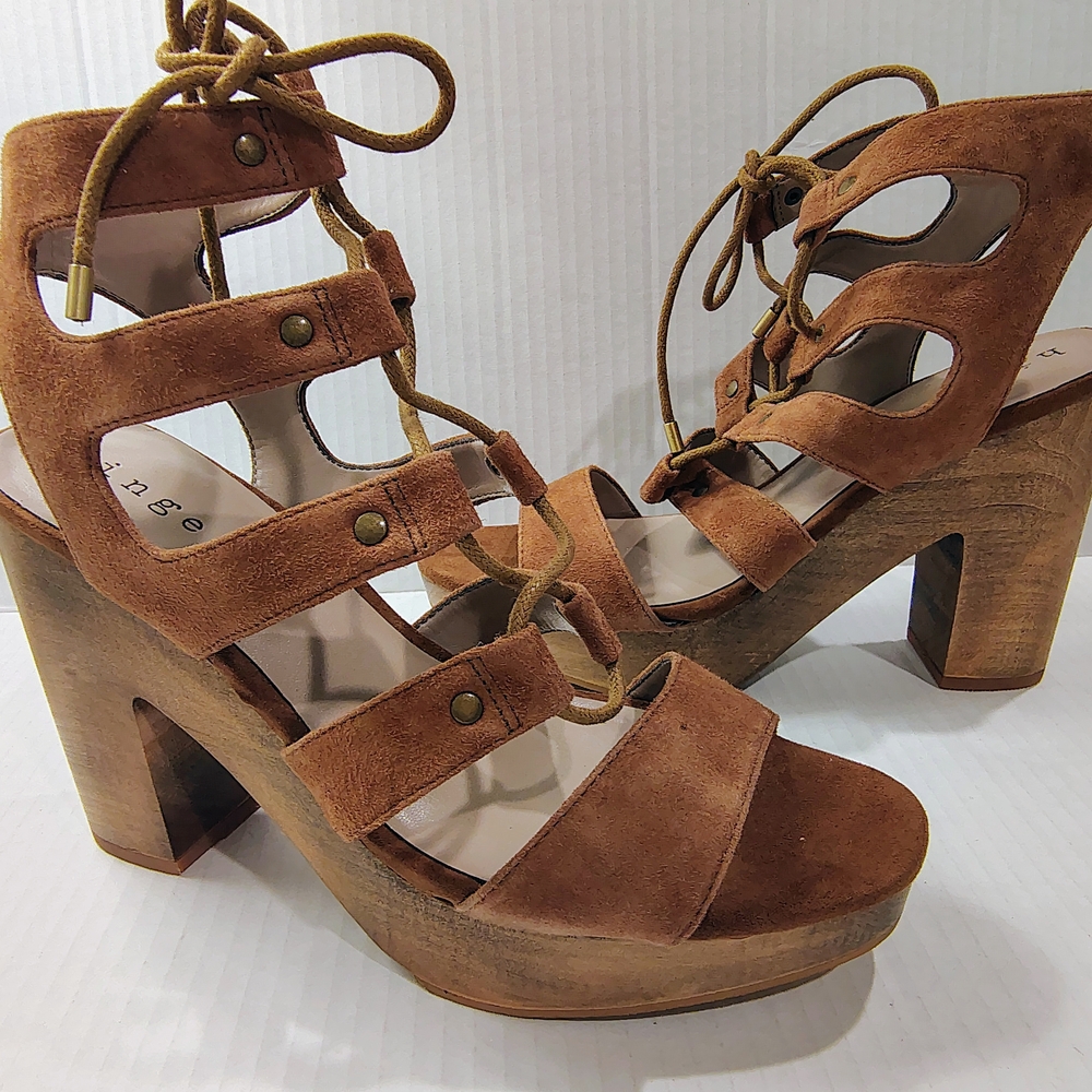Hinge Designed In Seattle               Brown Suede Platform Heels